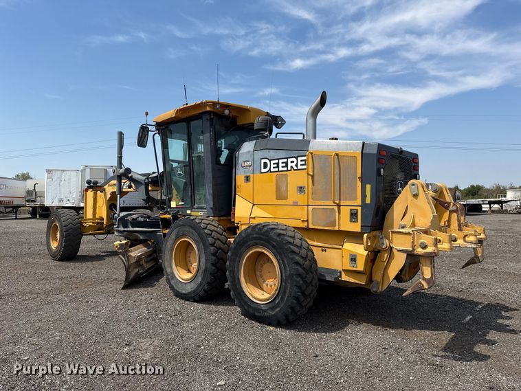 image for item FC4242 2014 John Deere 672GP motor grader