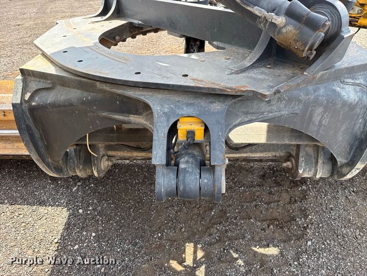 image for item FC4242 2014 John Deere 672GP motor grader