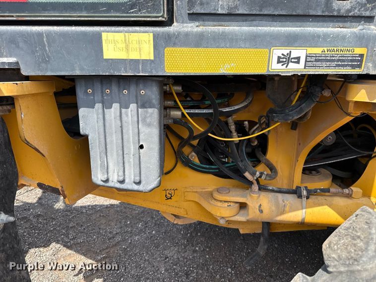 image for item FC4242 2014 John Deere 672GP motor grader