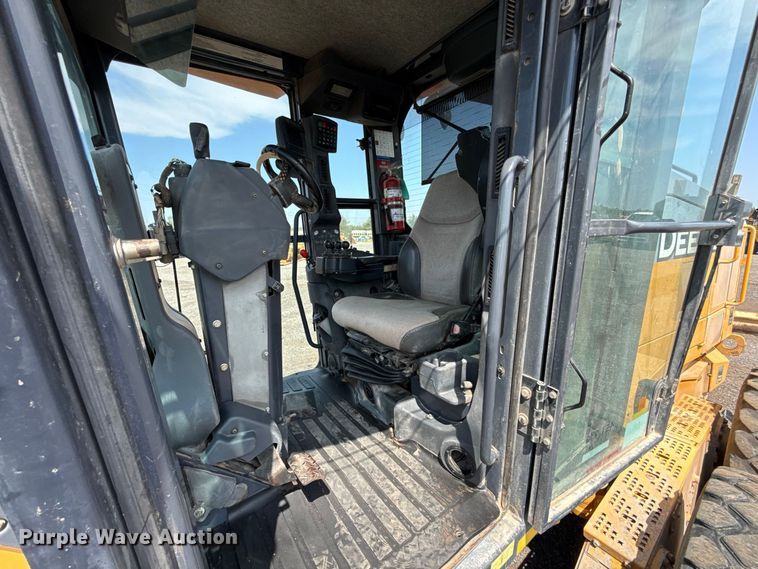 image for item FC4242 2014 John Deere 672GP motor grader