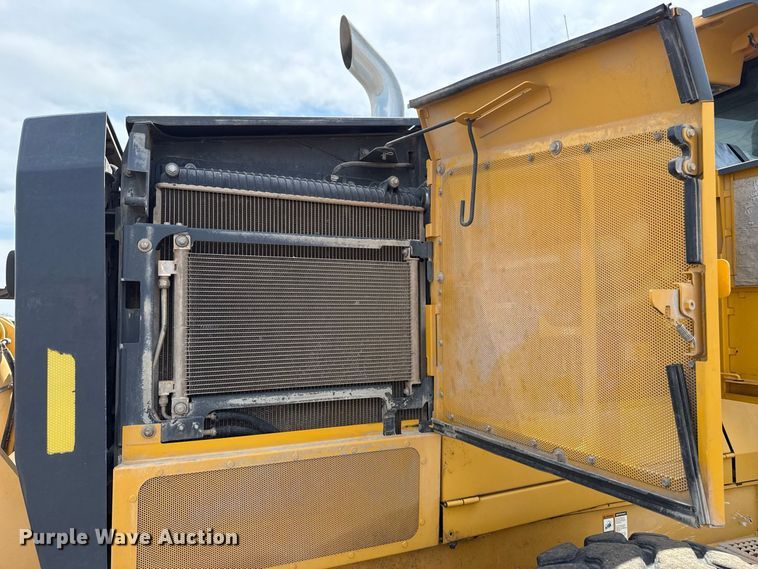 image for item FC4242 2014 John Deere 672GP motor grader