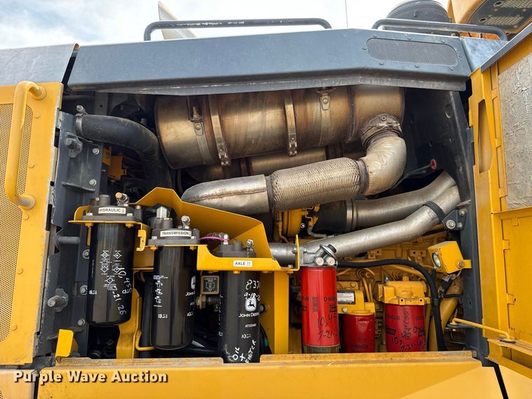 image for item FC4242 2014 John Deere 672GP motor grader