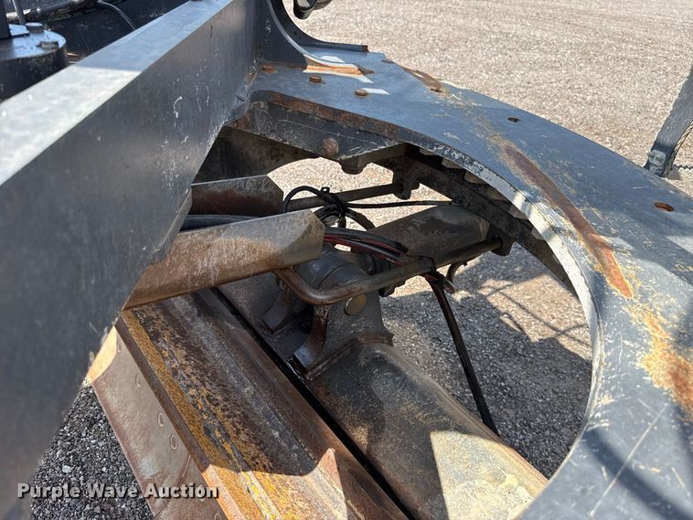 image for item FC4245 2013 John Deere 772GP motor grader