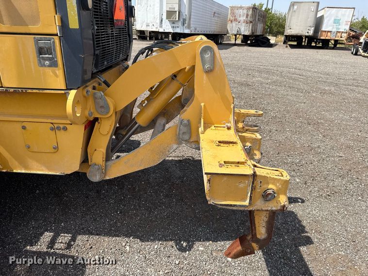 image for item FC4245 2013 John Deere 772GP motor grader