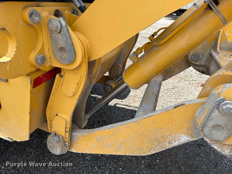 image for item FC4245 2013 John Deere 772GP motor grader