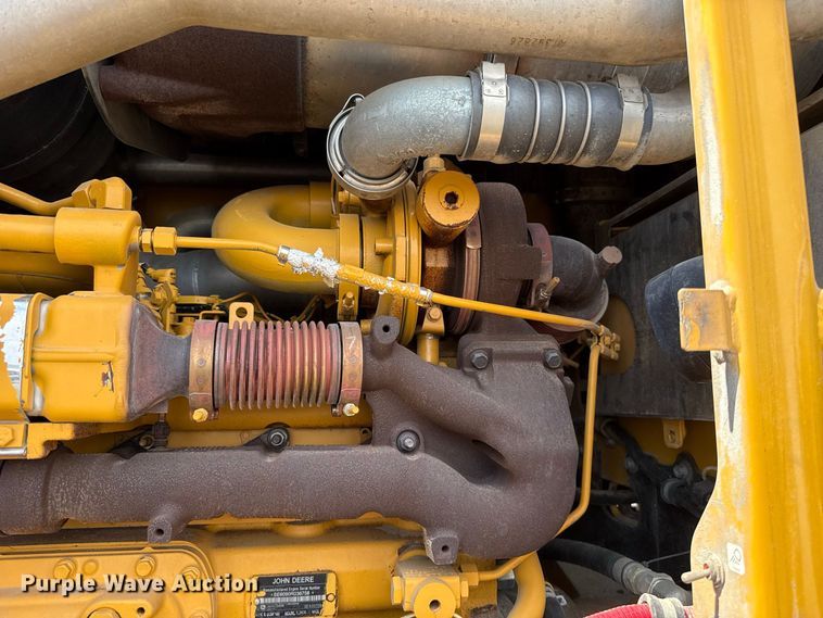 image for item FC4245 2013 John Deere 772GP motor grader