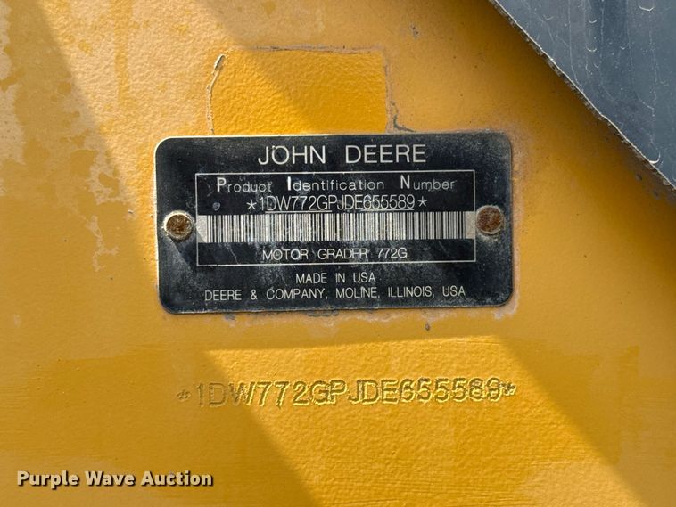 image for item FC4245 2013 John Deere 772GP motor grader