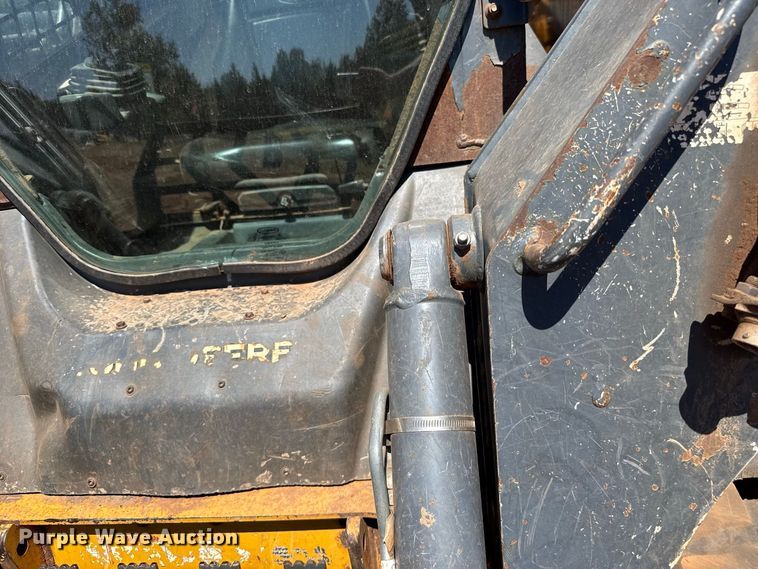 image for item FC4265 2018 John Deere 323E tracked skid steer loader