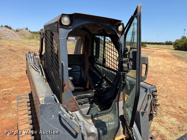 image for item FC4265 2018 John Deere 323E tracked skid steer loader