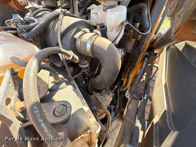 image for item FC4265 2018 John Deere 323E tracked skid steer loader