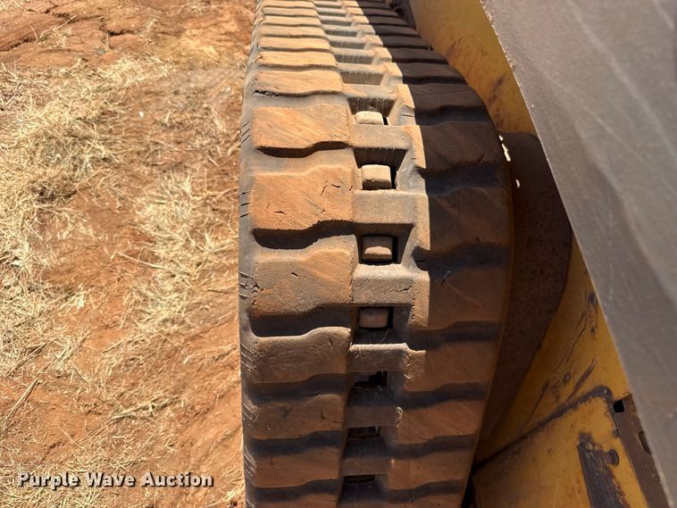 image for item FC4265 2018 John Deere 323E tracked skid steer loader