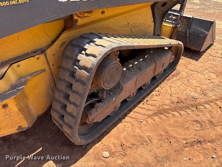 image for item FC4265 2018 John Deere 323E tracked skid steer loader