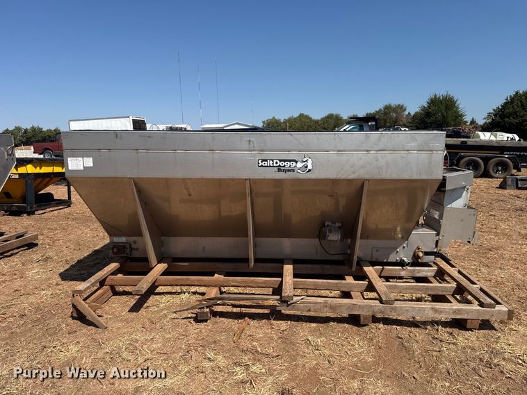 image for item FC4266 Buyers Salt Dogg 14005 Series spreader