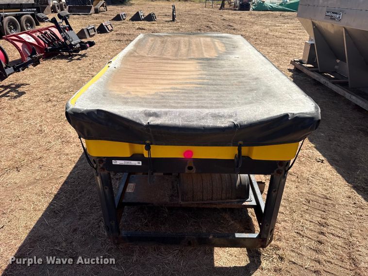 image for item FC4272 SnowEx SP-8500 spreader