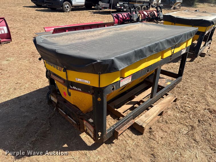 image for item FC4273 SnowEx SP-8500 spreader