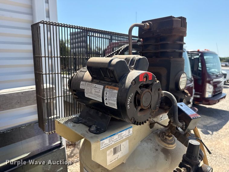 image for item FC4276 Ingersoll Rand SS5L5 air compressor