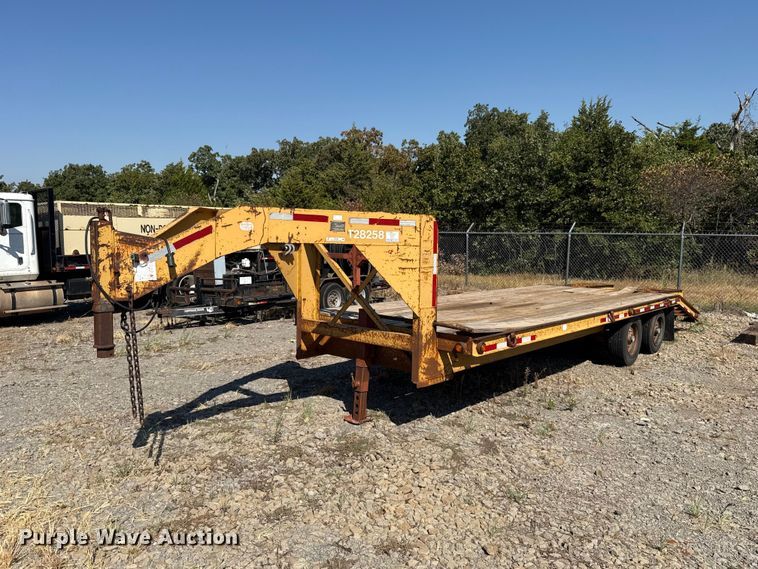 image for item FC4288 1996 Belshe FB18 equipment trailer