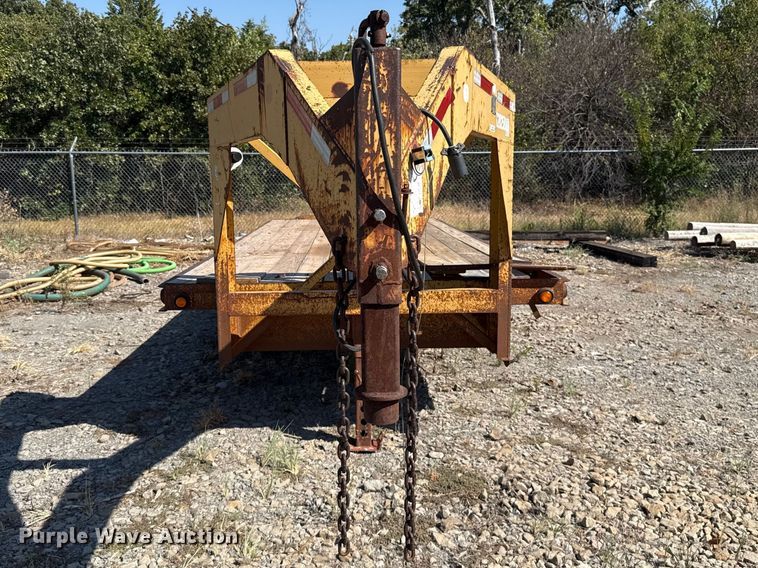 image for item FC4288 1996 Belshe FB18 equipment trailer