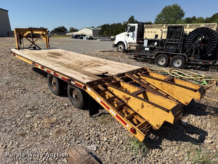 image for item FC4288 1996 Belshe FB18 equipment trailer