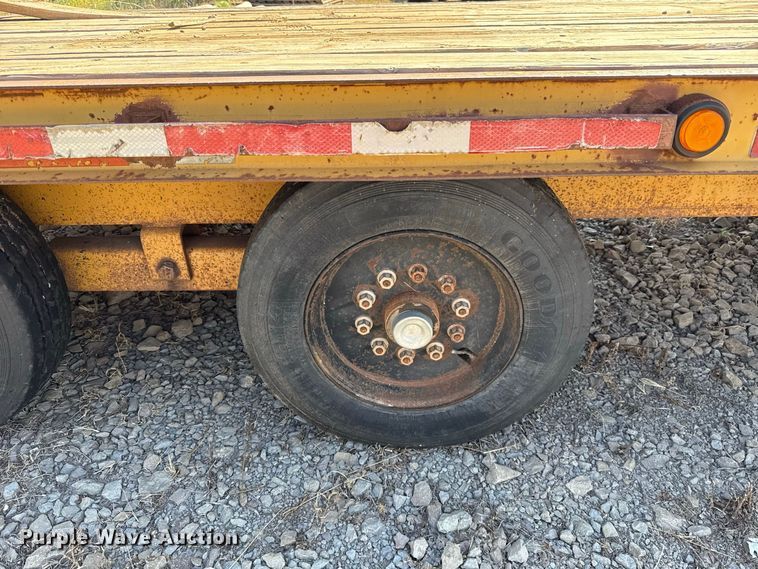 image for item FC4288 1996 Belshe FB18 equipment trailer