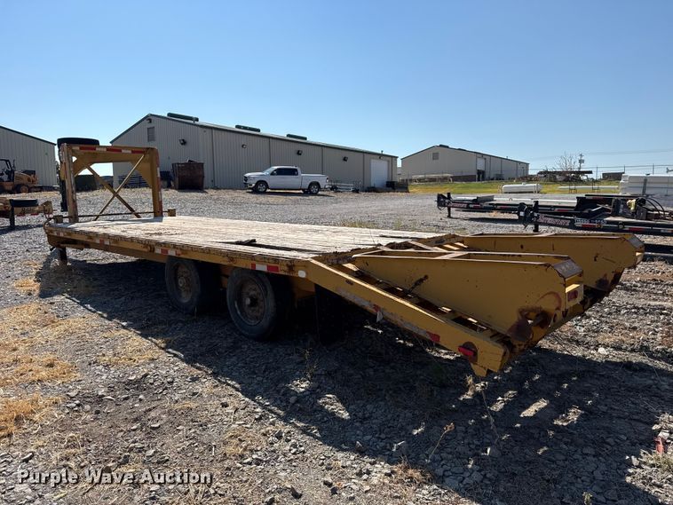 image for item FC4293 2010 Belshe FB9T equipment trailer