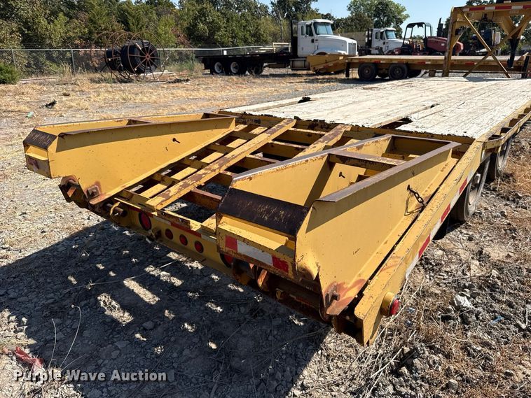 image for item FC4293 2010 Belshe FB9T equipment trailer