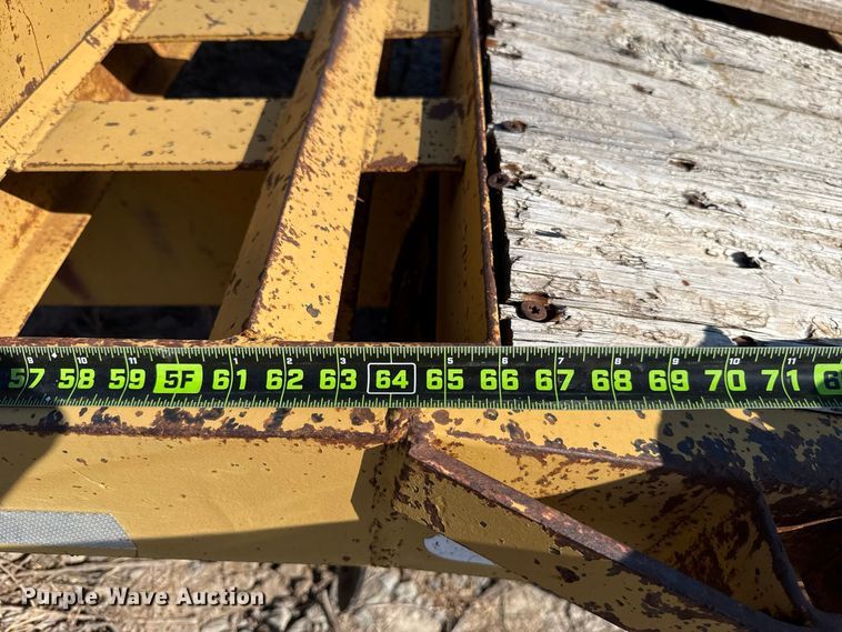 image for item FC4293 2010 Belshe FB9T equipment trailer
