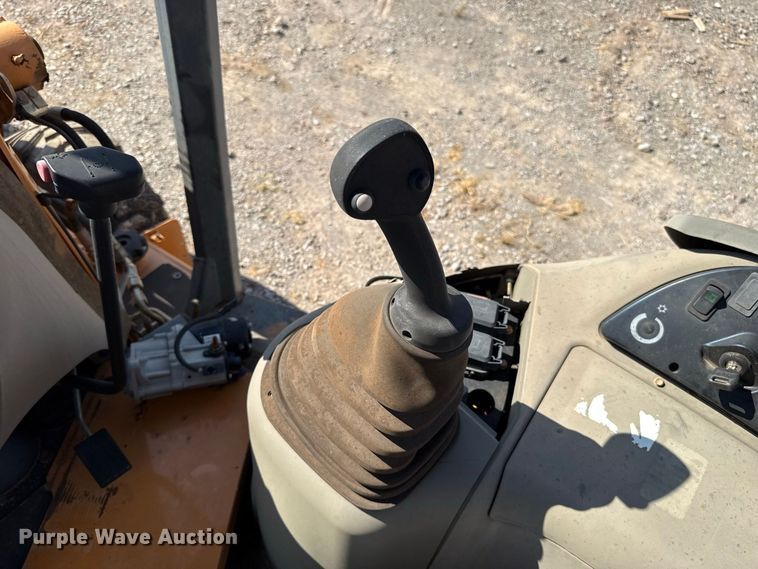 image for item FC4295 2011 Case 580N backhoe