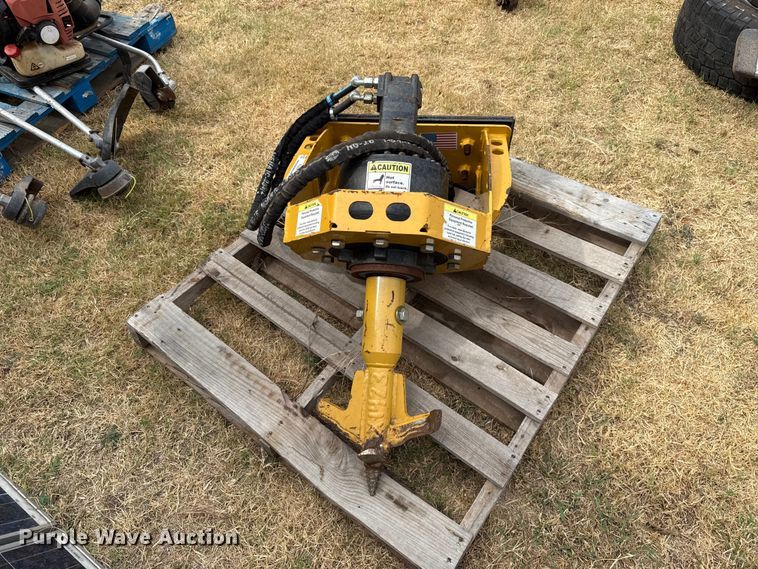 image for item FC4308 Fecon SHX12VCL-10-18-HO compact utility loader stump grinder