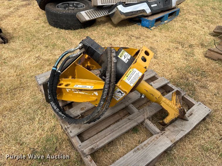 image for item FC4308 Fecon SHX12VCL-10-18-HO compact utility loader stump grinder