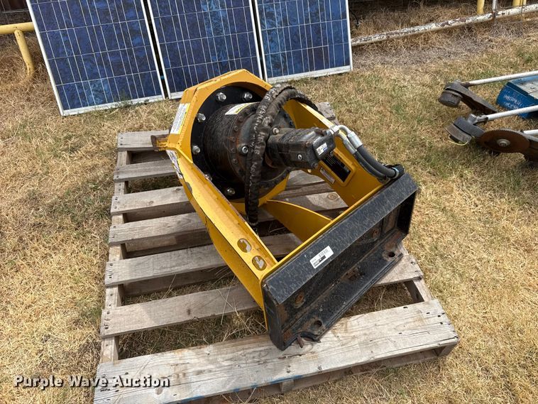 image for item FC4308 Fecon SHX12VCL-10-18-HO compact utility loader stump grinder
