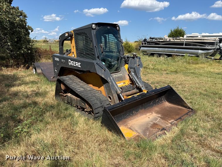 image for item FC4326 2012 John Deere 329D tracked skid steer loader