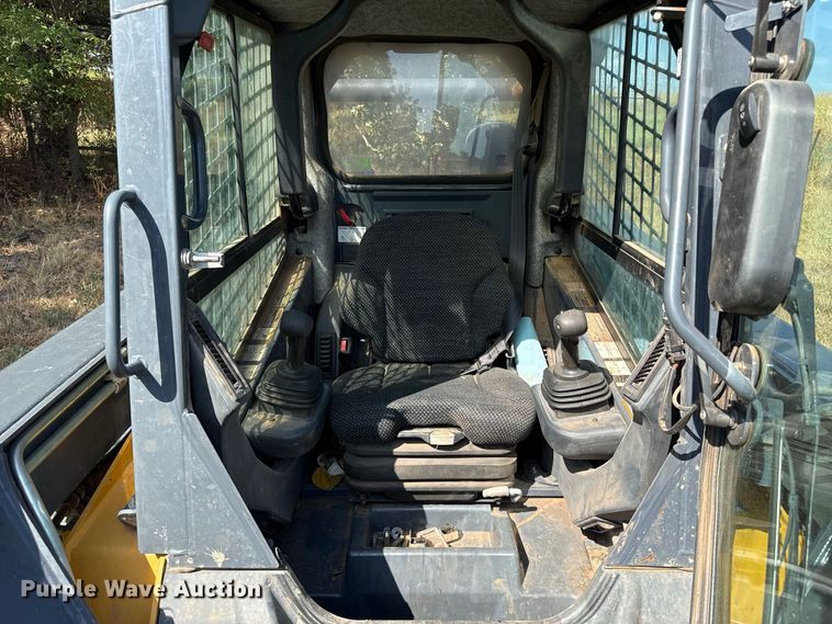 image for item FC4326 2012 John Deere 329D tracked skid steer loader