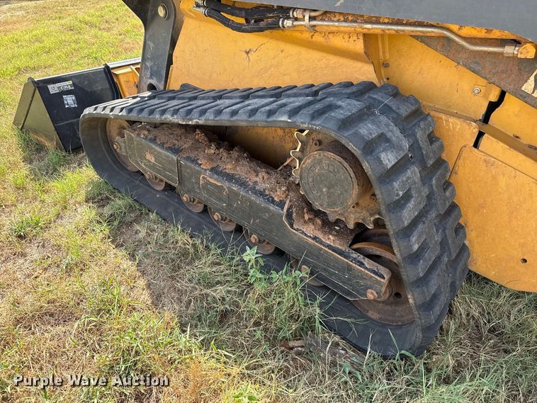 image for item FC4326 2012 John Deere 329D tracked skid steer loader