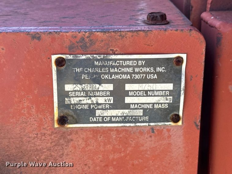 image for item FC4339 1999 Ditch Witch 7610DD trencher