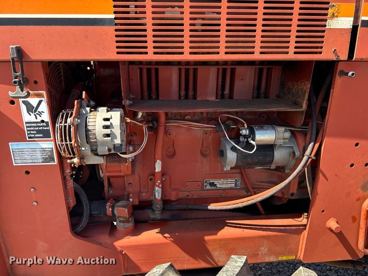 image for item FC4339 1999 Ditch Witch 7610DD trencher