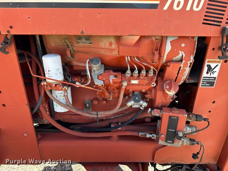 image for item FC4339 1999 Ditch Witch 7610DD trencher