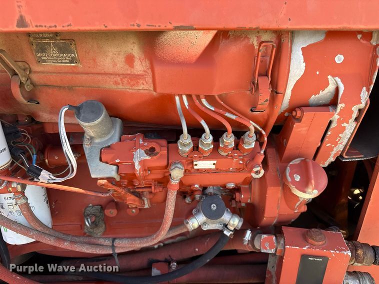 image for item FC4339 1999 Ditch Witch 7610DD trencher