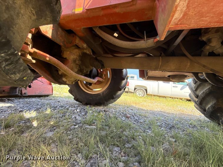image for item FC4339 1999 Ditch Witch 7610DD trencher