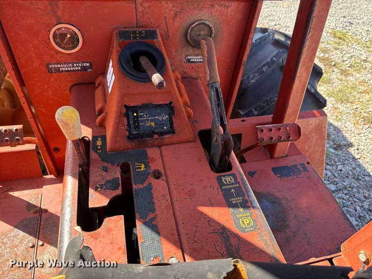 image for item FC4340 1999 Ditch Witch 7610DD trencher