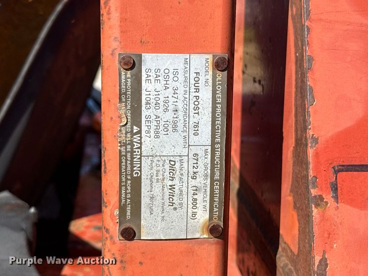 image for item FC4340 1999 Ditch Witch 7610DD trencher