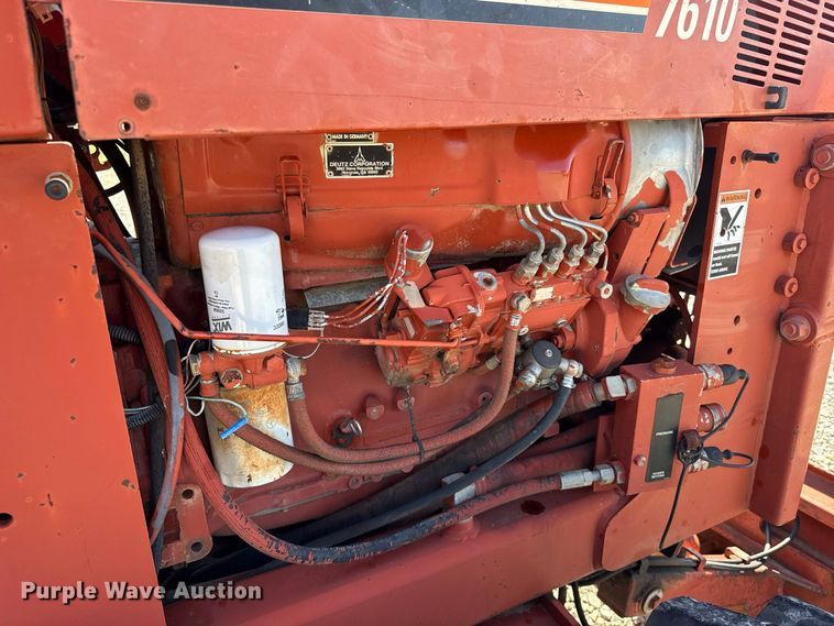 image for item FC4340 1999 Ditch Witch 7610DD trencher