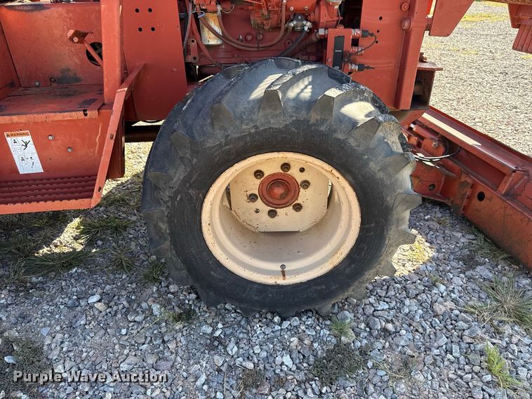 image for item FC4340 1999 Ditch Witch 7610DD trencher