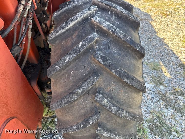 image for item FC4340 1999 Ditch Witch 7610DD trencher
