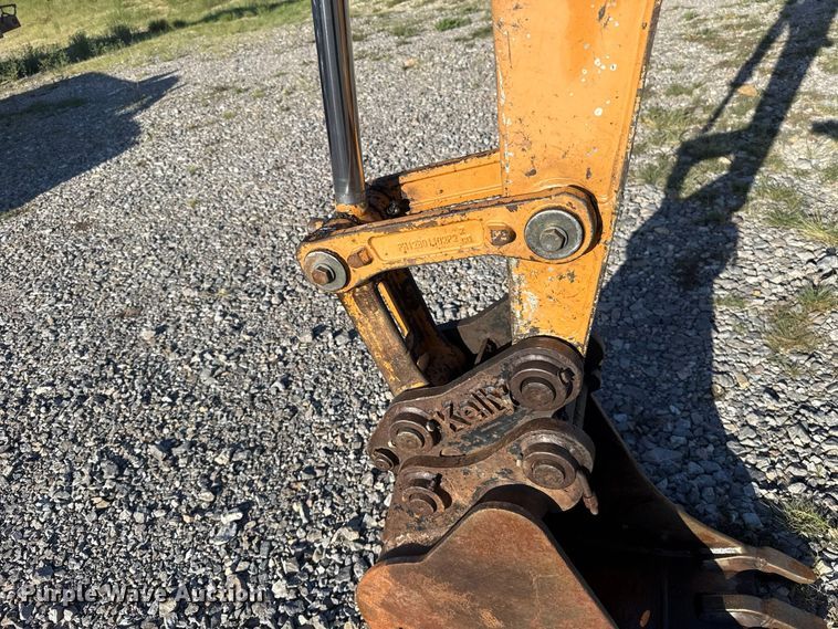 image for item FC4344 2014 Case CX55B mini excavator