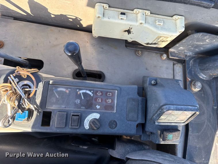 image for item FC4344 2014 Case CX55B mini excavator