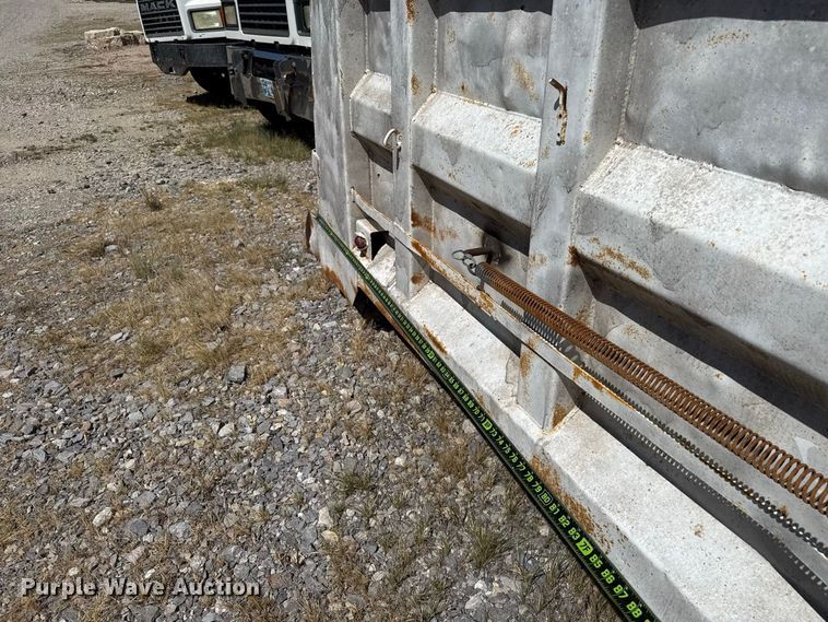 image for item FC4347 Dump bed