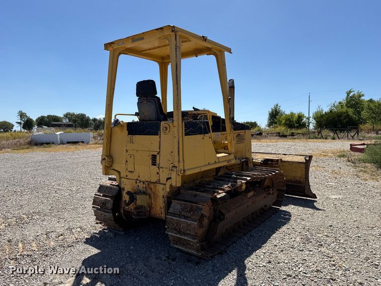 image for item FC4353 1994 Caterpillar D4C dozer