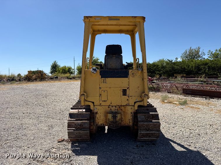 image for item FC4353 1994 Caterpillar D4C dozer