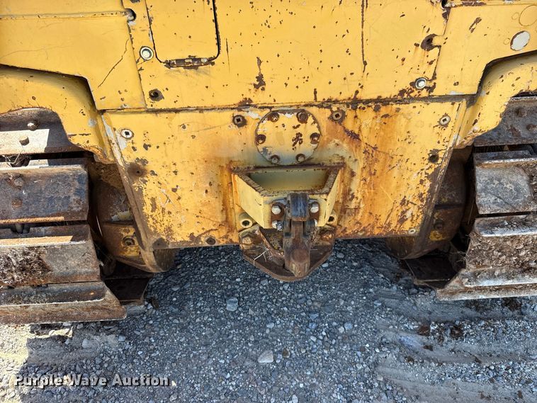 image for item FC4353 1994 Caterpillar D4C dozer